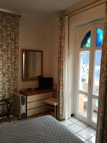 Hotel Briisa De Ness Nesso Italia