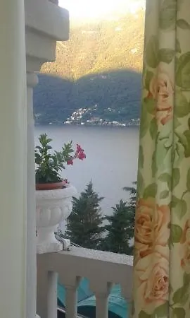 Hotel Tre Rose Nesso 3*,