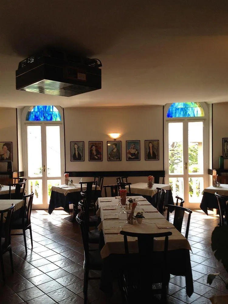Hotel Briisa De Ness Nesso 3*,  Italia