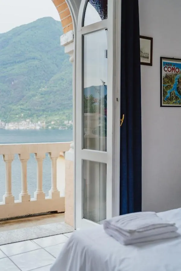 Briisa De Ness Hotel Nesso Italien